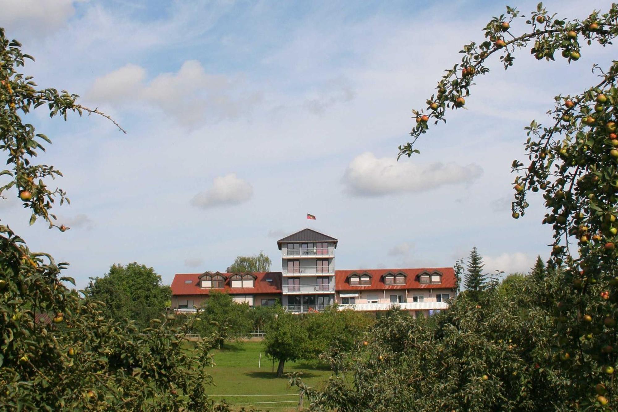 Lehrensteinsfeld Gaestehaus Zum Wolffenturm מראה חיצוני תמונה